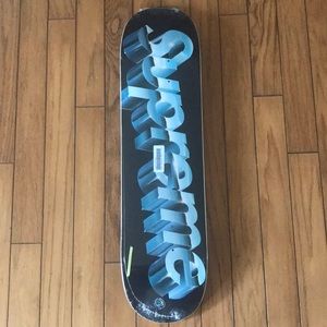 Supreme chrome logo skateboard